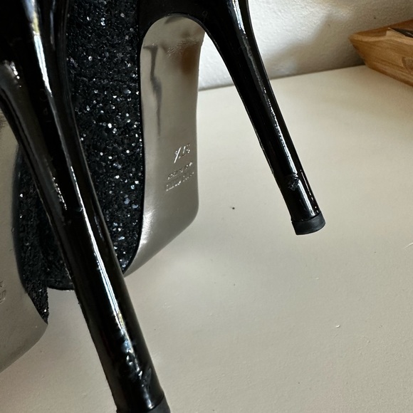 Miu Miu - size 7 1/2 black sequence pumps - Picture 5 of 11